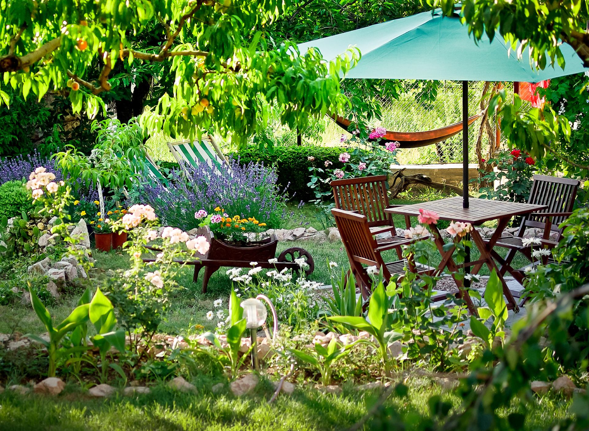 jardim estilo mediterrânico